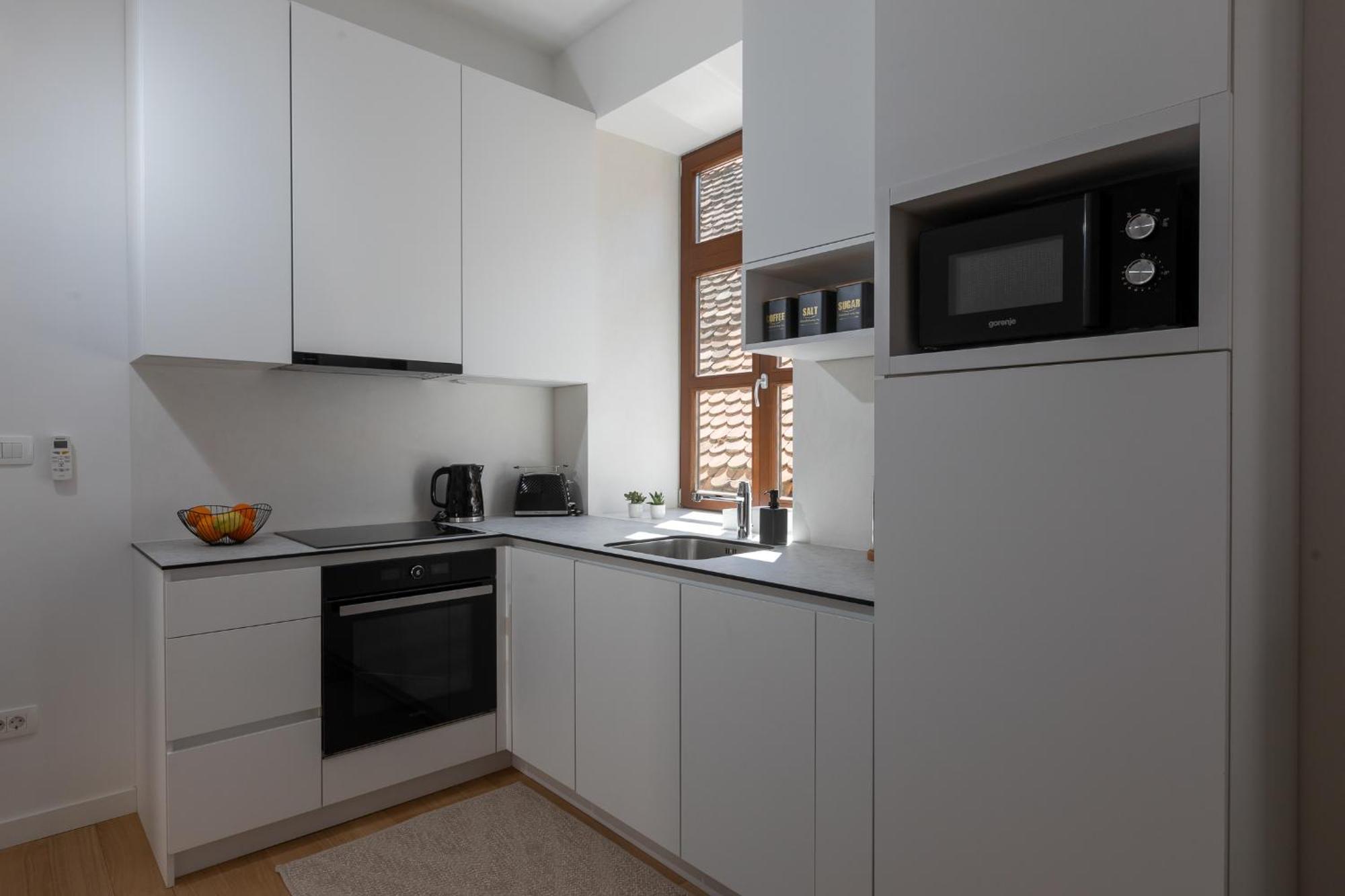 Apartment Nikola 4* ซาเกร็บ ภายนอก รูปภาพ