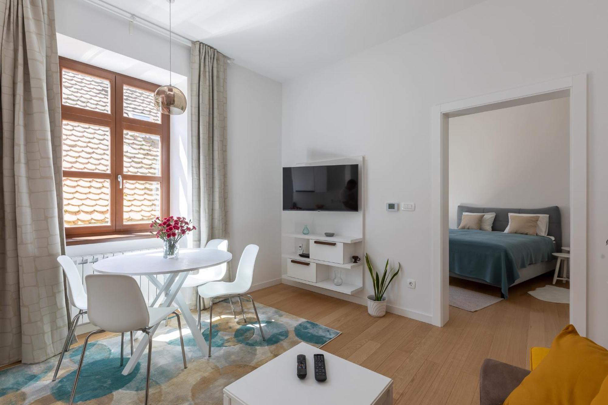 Apartment Nikola 4* ซาเกร็บ ภายนอก รูปภาพ
